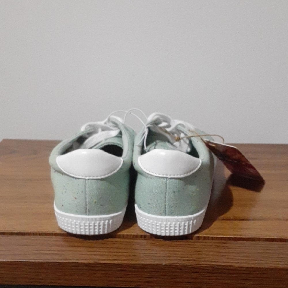 Mint Green Sneakers with White Accents - Picture 2 of 8
